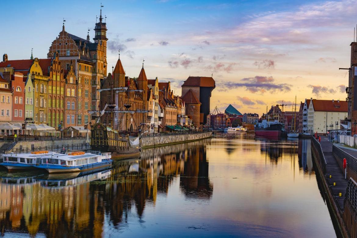 Swish Apartment -10 Min To Old Town Gdansk,Pkp & Shopping Mall מראה חיצוני תמונה